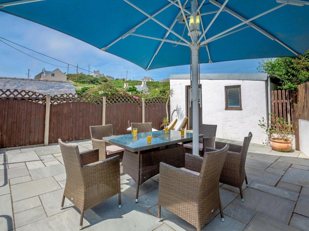 Pen Y Bont Villa Aberdaron Exterior photo